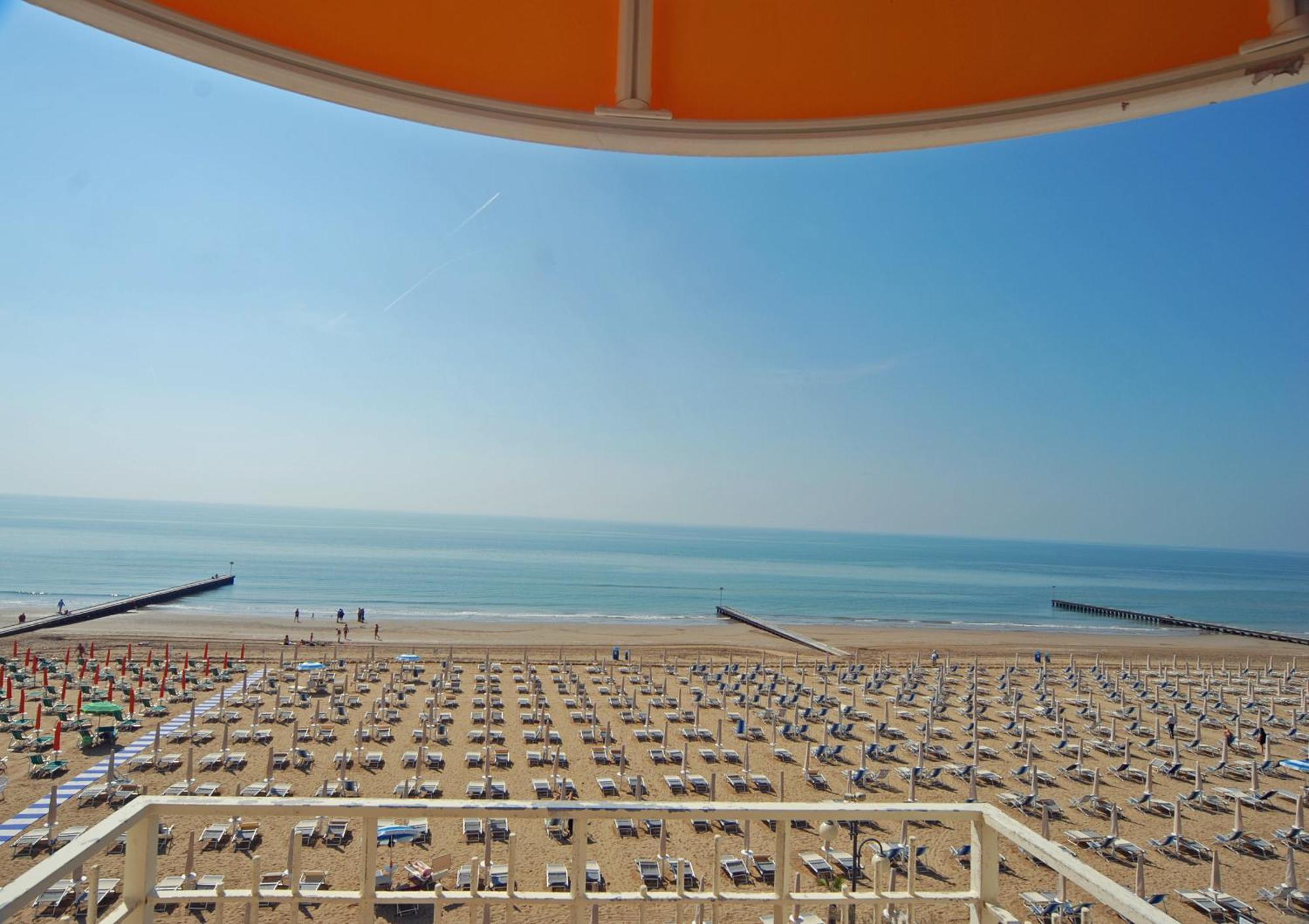 Hotel Montecarlo Lido di Jesolo Zewnętrze zdjęcie