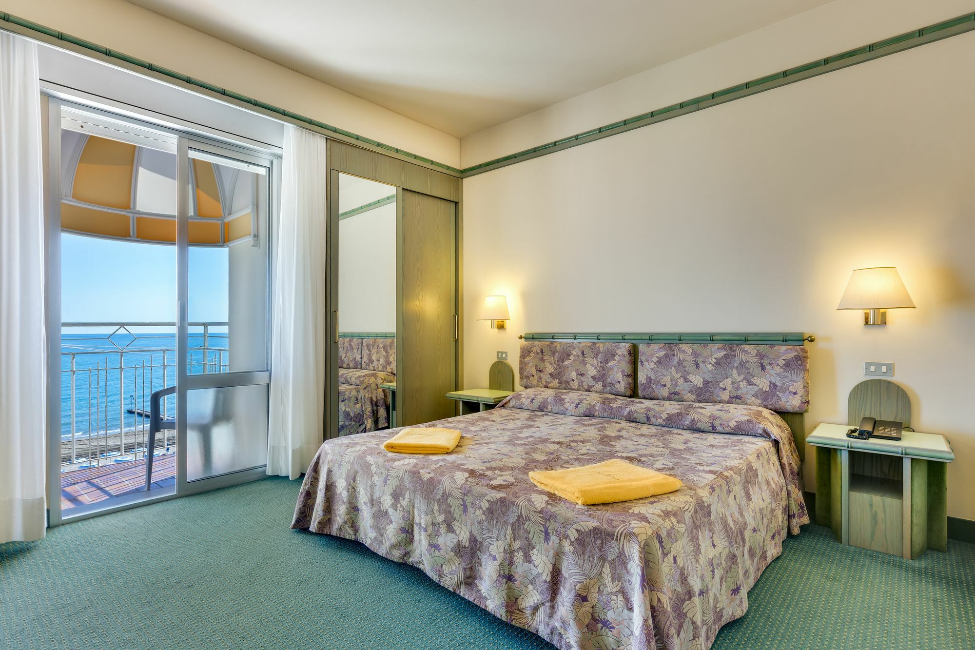 Hotel Montecarlo Lido di Jesolo Zewnętrze zdjęcie